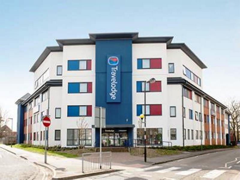 Travelodge Woking Central Exterior foto